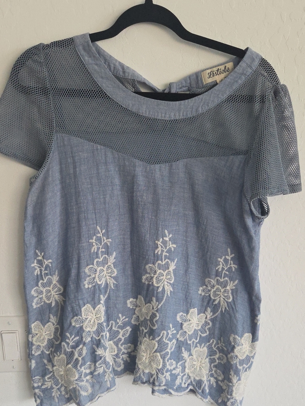 Listicle Light Blue Floral Lace Mesh Yoke Women’s Top